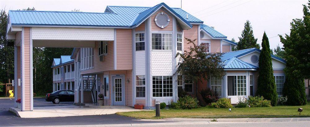 Great Lakes Inn Mackinaw City Luaran gambar